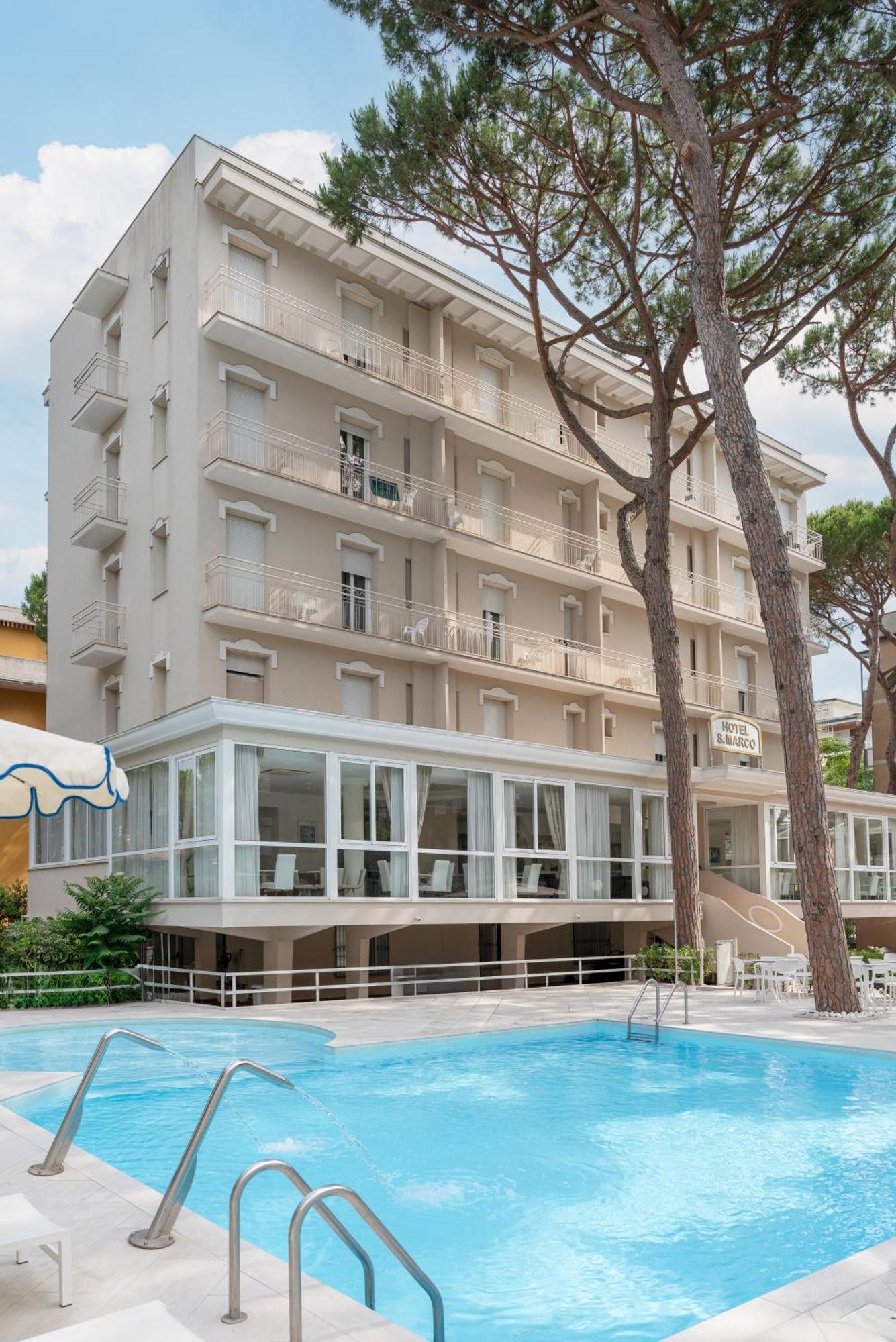 Hotel San Marco Milano Marittima Extérieur photo